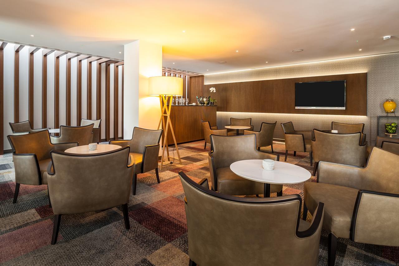 Eurostars Marivent Hotel PMI Eksteriør billede Interior of the lounge